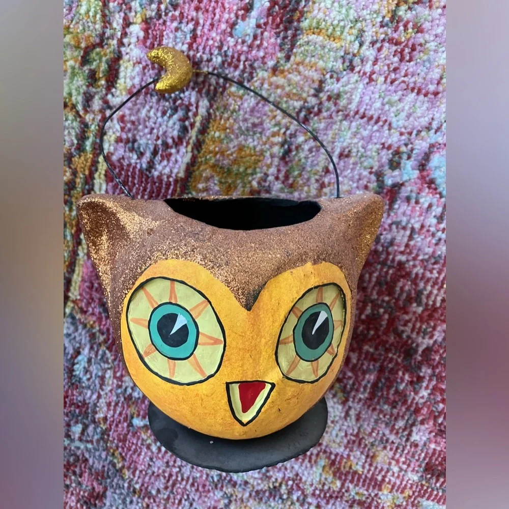 Vintage Inspired Halloween PaperOwl Bucket w/Handle 5”Handpainted with Glitter - Picture 7 of 10